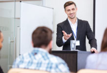 Особенности ораторского искусства