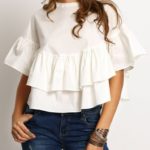 Блузка с воланами: делает образ элегантным и аристократичным
