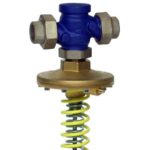 Регулятор давления жидкости