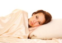 Врачи назвали причины и симптомы сонного паралича