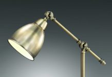 Разновидности настольных ламп