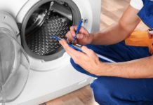 Когда пора уже отдать в ремонт стиралку?