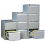 Основные преимущества металлической мебели