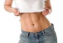 Эксперты рассказали, какие части тела лучше не трогать руками