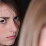 Черты характера каждого знака Зодиака, которые всех бесят