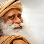 «Единственное, что стоит между вами и благополучием…» — цитата Садхгуру, которая все объясняет