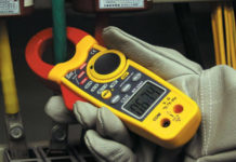 Как пользоваться электроизмерительными клещами?