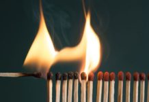 Люди, которые любят рассказывать о своих болезнях, болеют еще больше