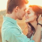 Как мужчины разных знаков Зодиака представляют свою идеальную женщину