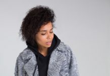 Шубы из каракуля: их отличительные особенности и достоинства