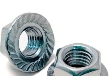 Гайка с фланцем: где используется?