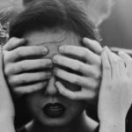 Эмоции, которые знаки Зодиака путают с любовью