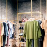 Сток и секонд хенд оптом: плюсы