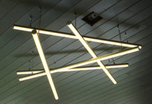 Где лучше размещать профильные светильники?