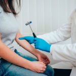 Какие болезни лечит невропатолог?