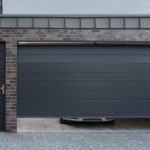 Ворота для гаража — достоинства секционных моделей