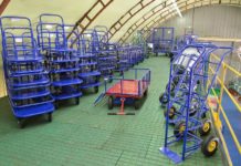 Складские тележки: виды и выбор