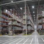 Почему большинство заказчиков выбирает стеллажи из ЛСТК?