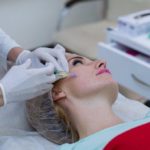 Плазмолифтинг: что это такое, противопоказания