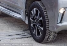 ДТП с двумя трамваями и машиной произошло в Томске