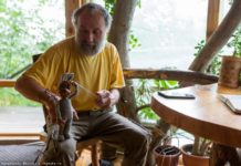 Дни памяти кукольника Владимира Захарова пройдут в томском театре «2+ку»