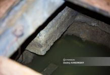 Томичи пожаловались на подтопление фундамента дома. Проблему не могут решить шестой месяц