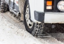 Проезд для автобусов и большегрузов закрыли на трассе в Томской области из-за непогоды