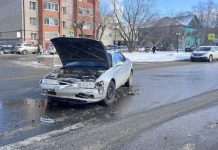 Ребенок пострадал в столкновении двух машин на ул.Нахимова