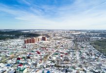 Мэрия: томичи растаскивают песок из мешков, препятствующих разливу реки и затоплению домов