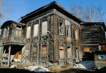 Инвестор намерен восстановить два исторических дома в Татарской слободе Томска