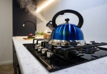 Кто может выполнять техобслуживание газового оборудования в квартирах томичей?