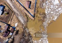 Подтопленные дома, укрепление дамбы, уровни воды: новости паводка в Томской области