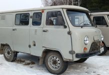 «Карьероуправление» отправило в зону боевых действий УАЗ