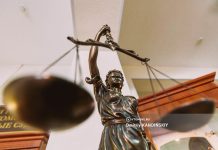 Рэпер Платина наказан в томском суде штрафом в 4 тыс руб и выдворением из России