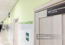 Почти 50 педагогов приехали работать в села Томской области, получив за это по 1 млн руб