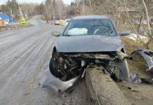 Томичка за рулем Hyundai врезалась в ограждение моста в Аникино