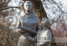 ЦБ выпустил посвященные Томску памятные монеты