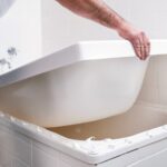 Зачем нужен акриловый вкладыш в ванну: все плюсы и минусы