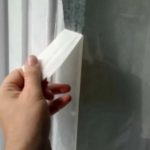 Как правильно снять малярный бумажный скотч без следов